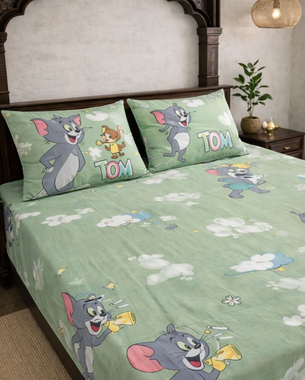 SATAN| Premium Sateen Cotton King Sheet Set (7.5 x 9 ft) | Green