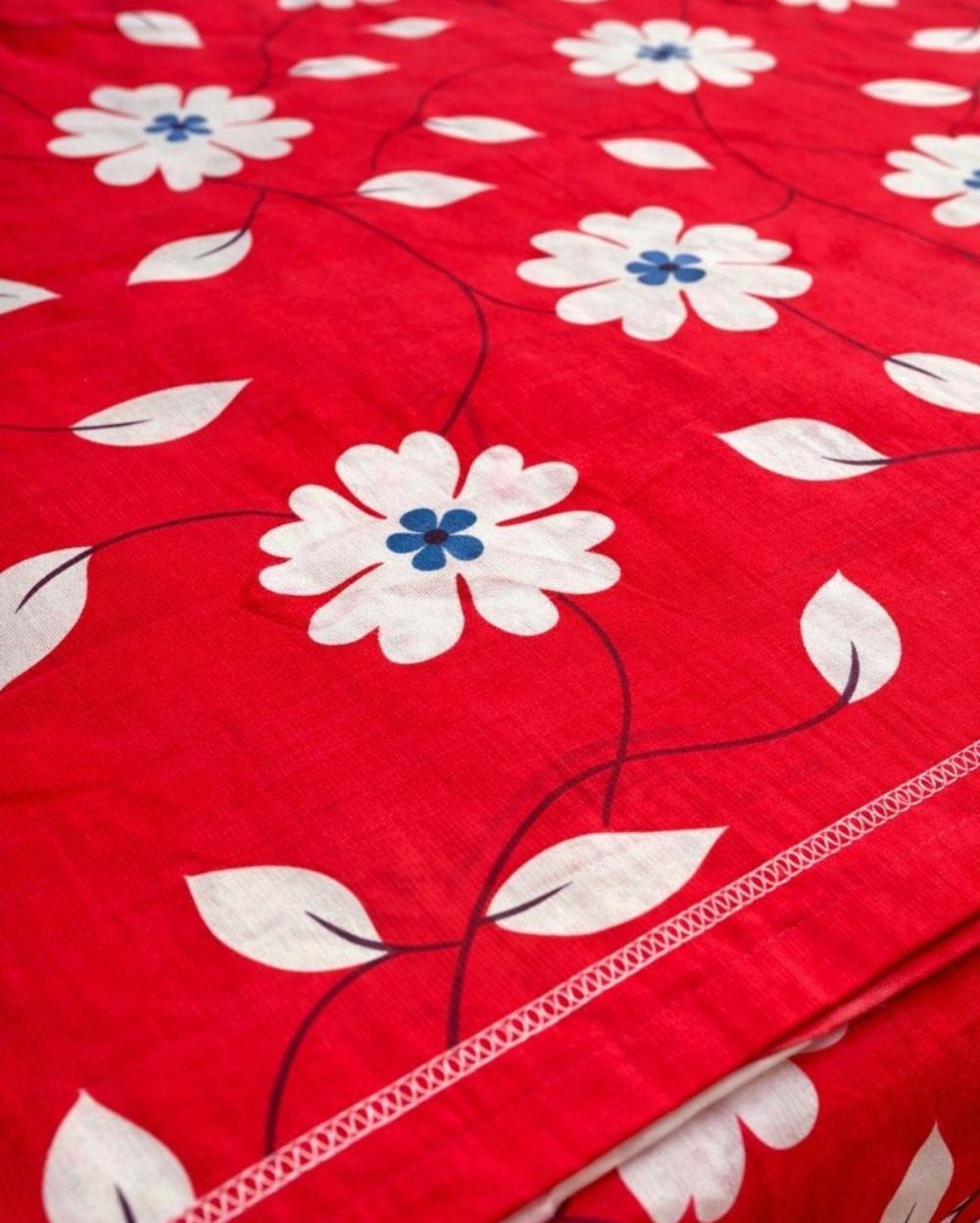 Priya| Budget Cotton Queen Sheet Set (6ft x 7ft)|Red