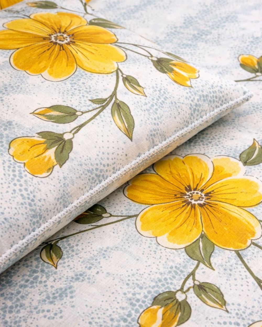 Vani|Queen Cotton Bed Set (6ft x 7ft)|White