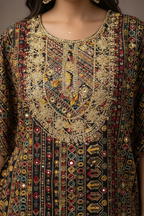Close-up embroidered neckline and pattern