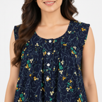 Close-Up Neckline