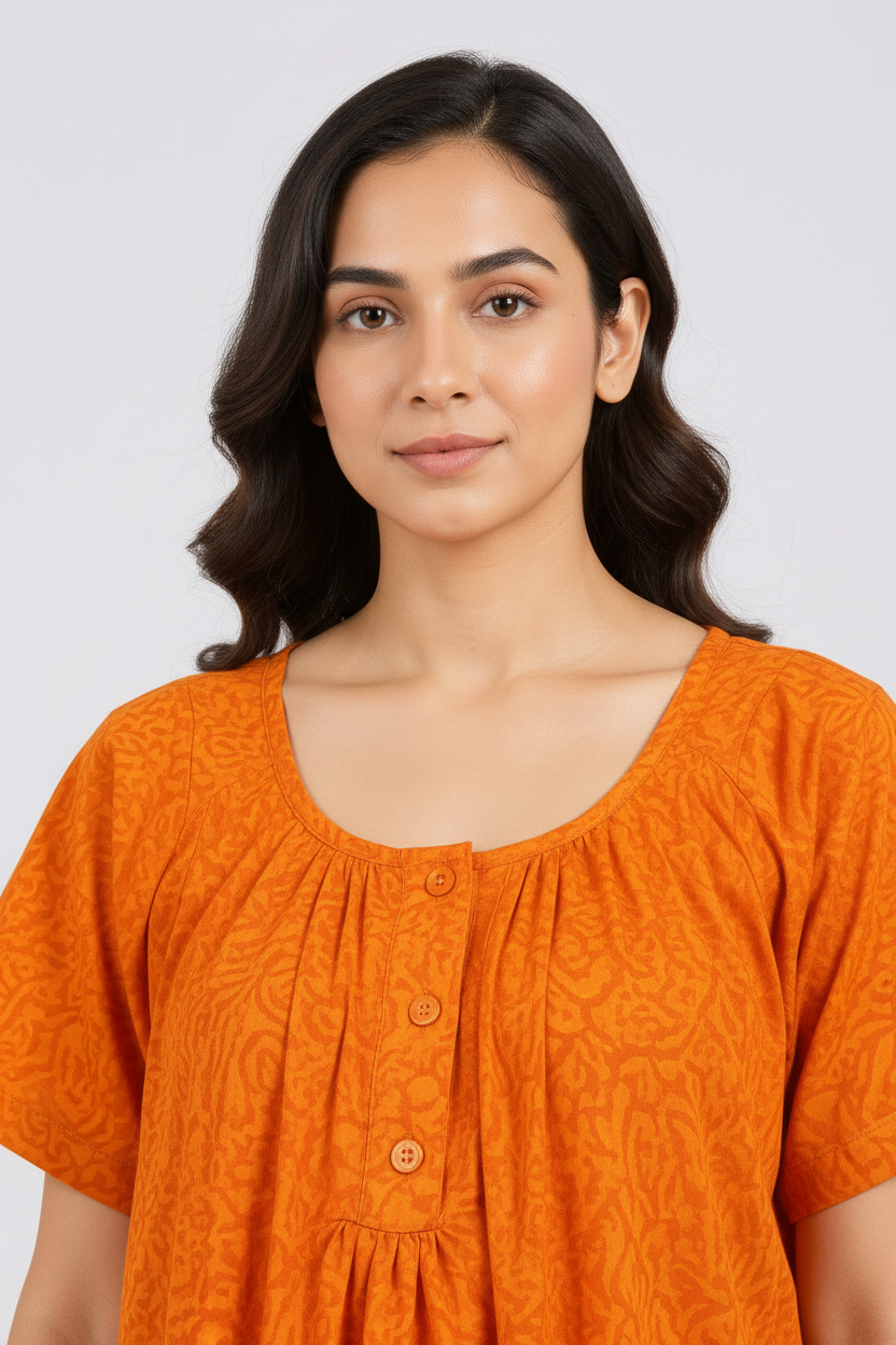 Close Up Neckline