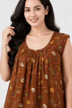 Close-up neckline