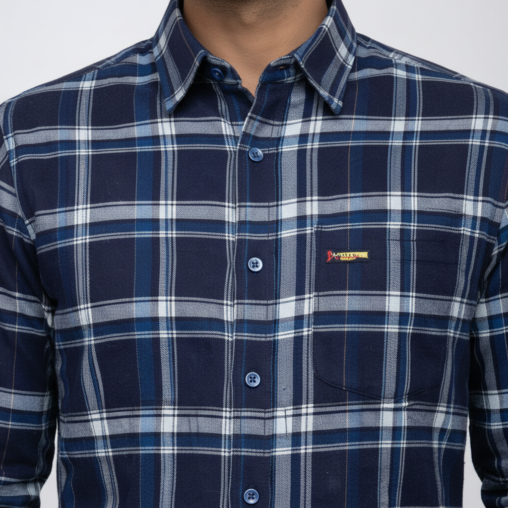 Collar and chest pocket detail