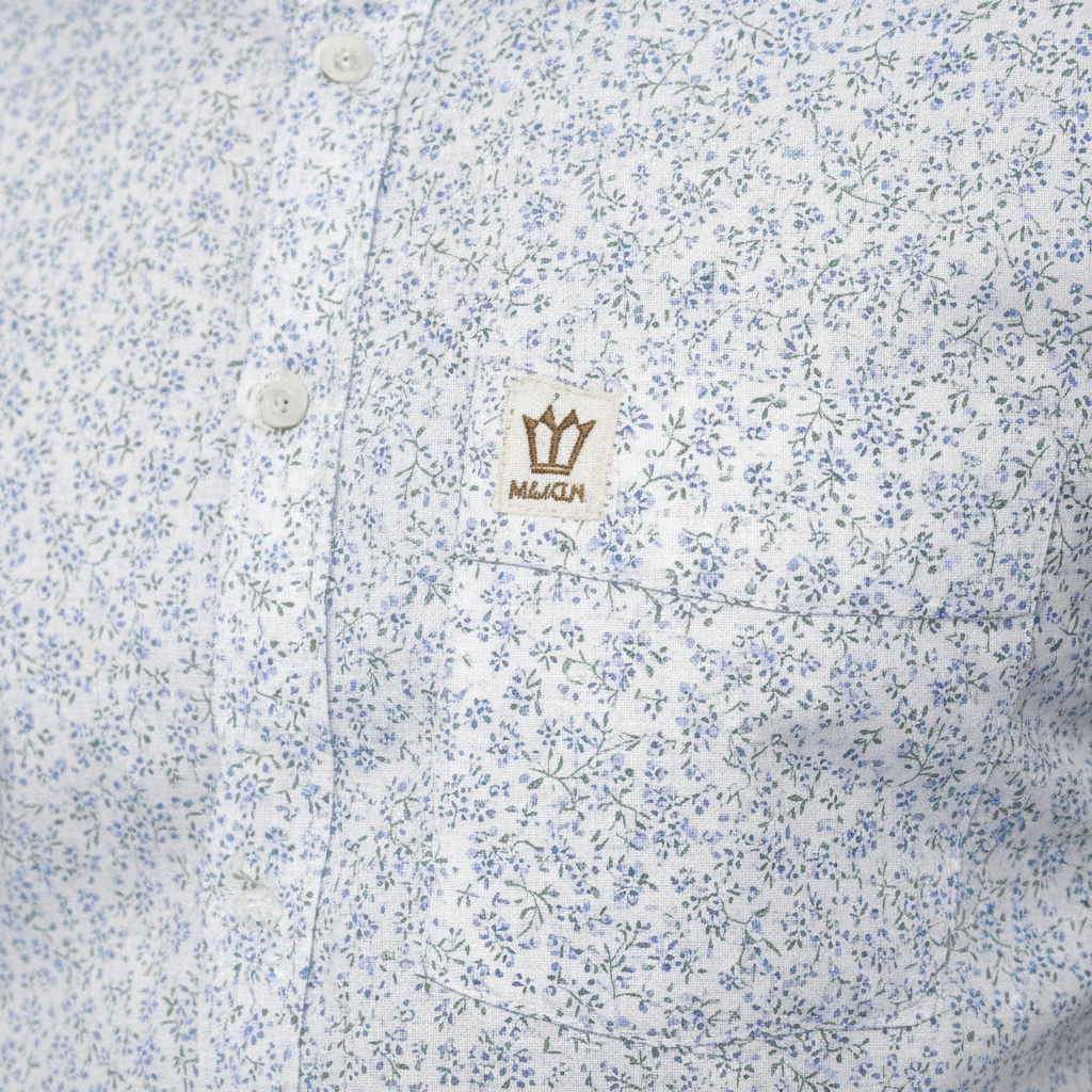 Fabric texture and print detail