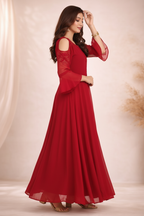 Side angle highlighting cold-shoulder detail