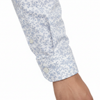 Sleeve cuff and print detail