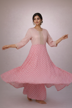 Twirl showing polka dot pattern